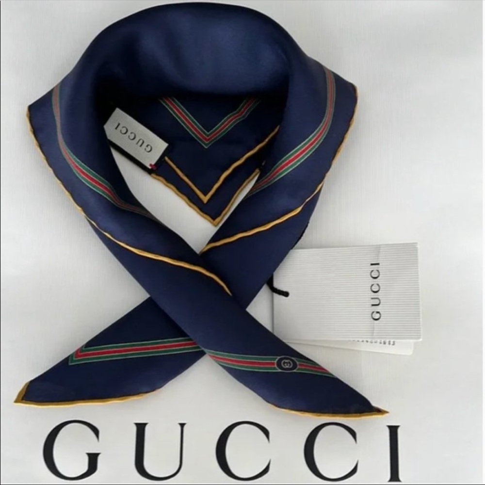 Gucci Scarf 100% Silk - Picture 2 of 10